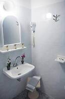 Antonios Hotel
