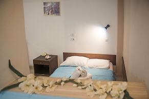 Antonios Hotel