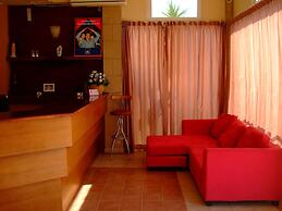Antonios Hotel