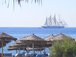 Perissa Bay