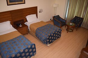 Hotel Samrat