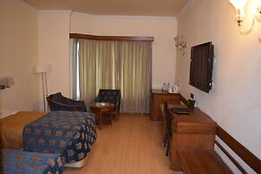 Hotel Samrat