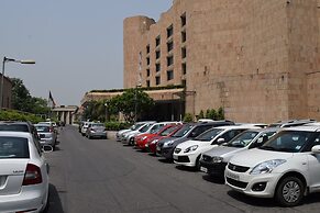 Hotel Samrat