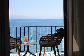 Dassia Beach