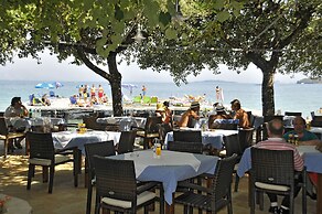 Dassia Beach