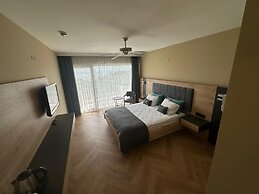 Hotel Carina