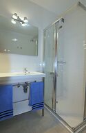 Arena Dorada - Apartments