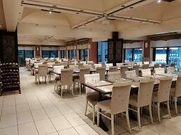 Iris Hotel & Spa