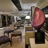 Iris Hotel & Spa