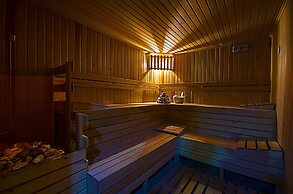 Iris Hotel & Spa