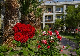 Iris Hotel & Spa