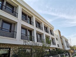 Iris Hotel & Spa