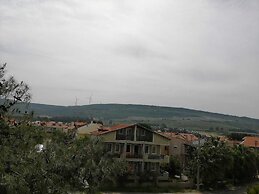 Iris Hotel & Spa