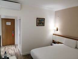 Iris Hotel & Spa