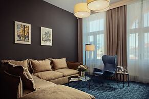 Hotel Kings Court