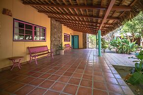 Hotel Oasis