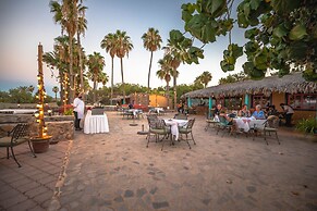 Hotel Oasis
