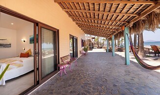 Hotel Oasis