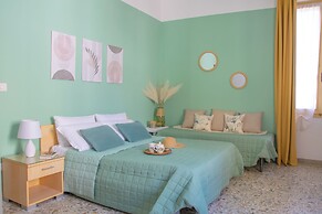 Actinia Accomodation