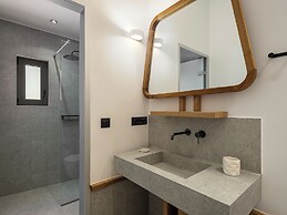 Nontas Suites
