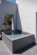 Nontas Suites