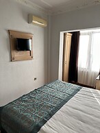 Blue Tuana Hotel