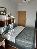 Blue Tuana Hotel