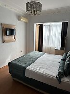 Blue Tuana Hotel