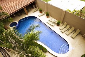 Monaco Condominiums