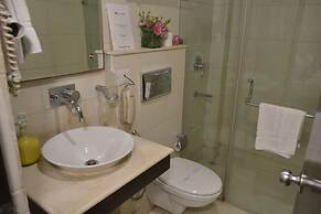 Rockland Hotel - C R Park