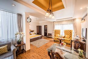 Rockland Hotel - C R Park