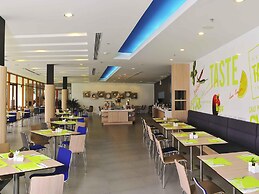 ibis Phuket Kata