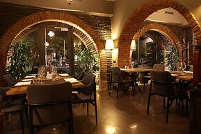 Mondial Hotel