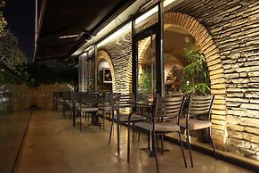 Mondial Hotel