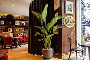 Browns Boutique Hotel