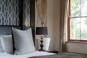 Nova Constantia Boutique Residence