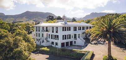 Nova Constantia Boutique Residence