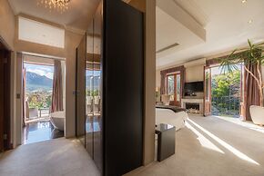 Nova Constantia Boutique Residence