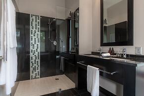 Nova Constantia Boutique Residence