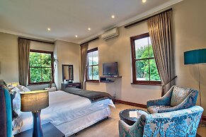 Nova Constantia Boutique Residence