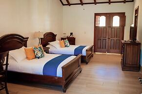 Hotel Plaza Colon
