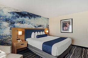 Best Western Plus Marina Gateway Hotel