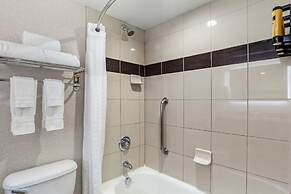 Best Western Plus Marina Gateway Hotel