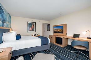 Best Western Plus Marina Gateway Hotel