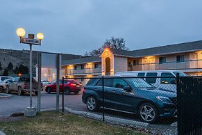 The Ranchland Inn