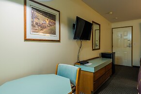The Ranchland Inn