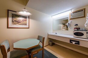 The Ranchland Inn