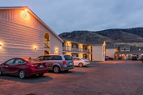 The Ranchland Inn