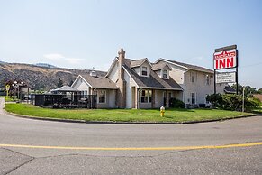 The Ranchland Inn