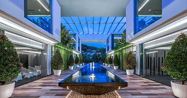 FM7 Resort Hotel Jakarta